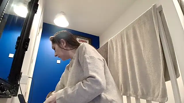 Snapshot of short_sweetpea chatting on November 2025 05:05:02 PM short sweetpea online show from November 2025 05:05:02 PM