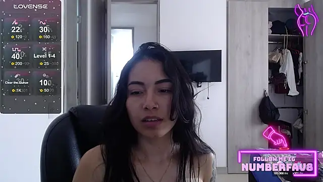 numberfav8 online show from December 2024 09:33:02 PM