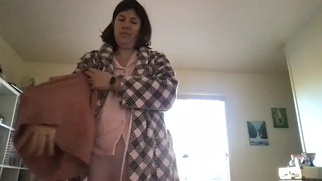 HYPHYtype online show from November 2025 06:39:01 PM