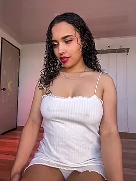 Lucy Marin online show from January 2025 01:53:01 PM