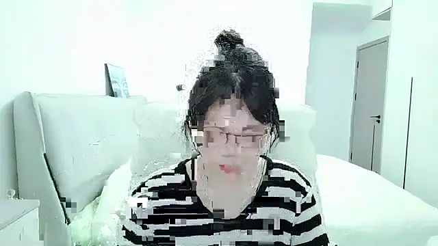 Sunset glow online show from December 2025 02:40:01 AM