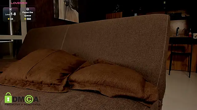 Model Mike online show from March 2025 09:58:02 AM