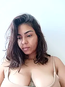 Ivanna2 online show from March 2026 01:04:01 PM