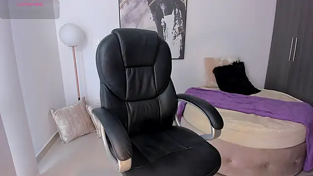 StacyConner online show from February 2025 09:25:01 PM