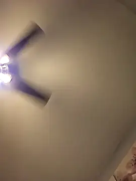 Nikkierosee online show from December 2024 12:02:01 PM