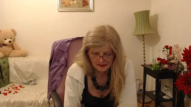 Snapshot of BlairFort chatting on February 2025 03:18:02 AM BlairFort online show from February 2025 03:18:02 AM