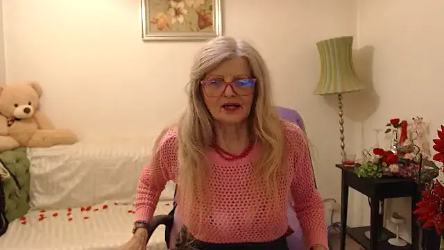 Snapshot of BlairFort chatting on February 2025 11:39:02 AM BlairFort online show from February 2025 11:39:02 AM