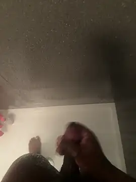 chocolatelongstrokes online show from April 2026 07:44:01 PM