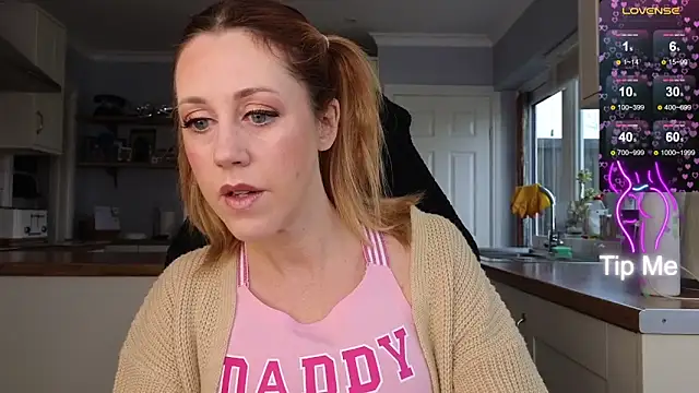 stripmequick online show from February 2025 10:26:01 AM