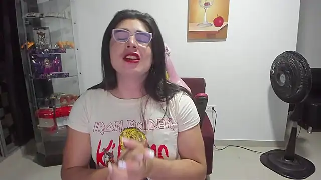 Khalifa Gold online show from November 2025 01:06:02 AM