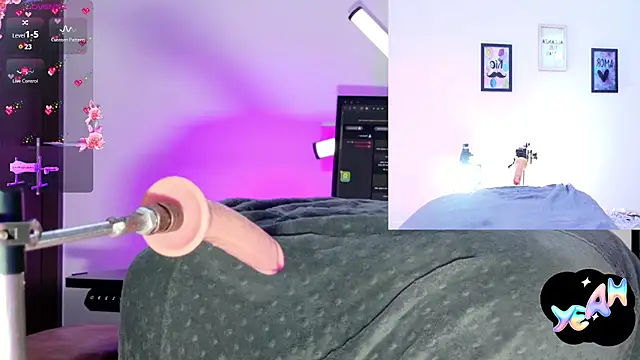 Snapshot of Scarlett-Smile chatting on February 2025 12:40:01 AM Scarlett-Smile online show from February 2025 12:40:01 AM