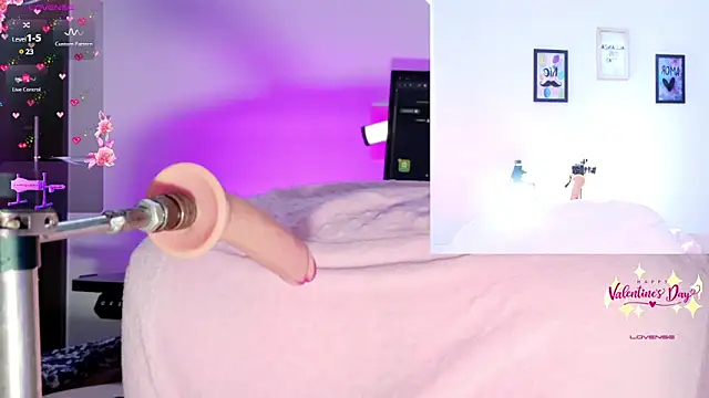 Snapshot of Scarlett-Smile chatting on February 2025 01:59:01 PM Scarlett-Smile online show from February 2025 01:59:01 PM