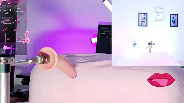 Snapshot of Scarlett-Smile chatting on February 2025 05:28:01 PM Scarlett-Smile online show from February 2025 05:28:01 PM