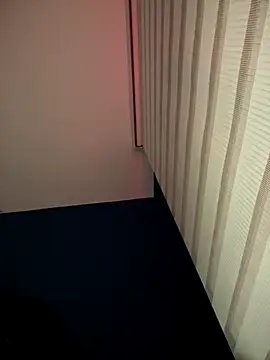 Snapshot of Roxxannne chatting on December 2025 12:06:01 AM Roxxannne online show from December 2025 12:06:01 AM