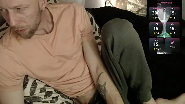 MaxRouger online show from March 2025 04:19:01 AM