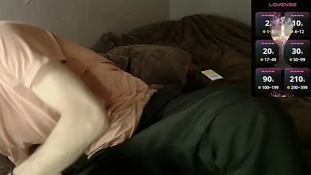 MaxRouger online show from March 2025 09:32:02 PM