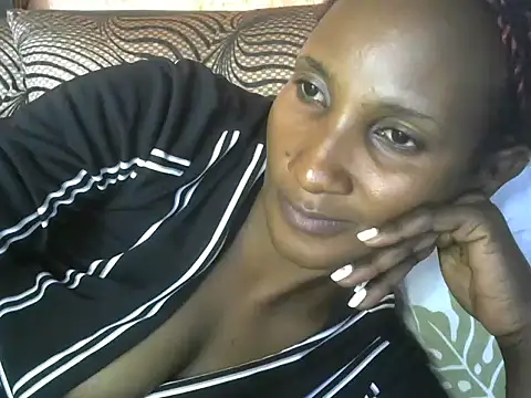 Snapshot of Athena_2019 chatting on December 2025 07:39:01 AM Athena 2019 online show from December 2025 07:39:01 AM