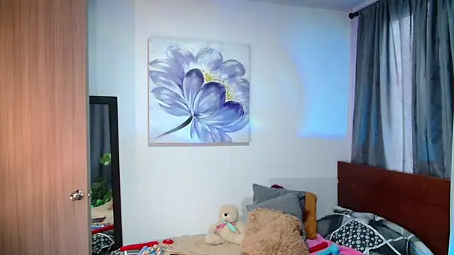 vanessabrown  online show from January 2025 12:54:02 PM