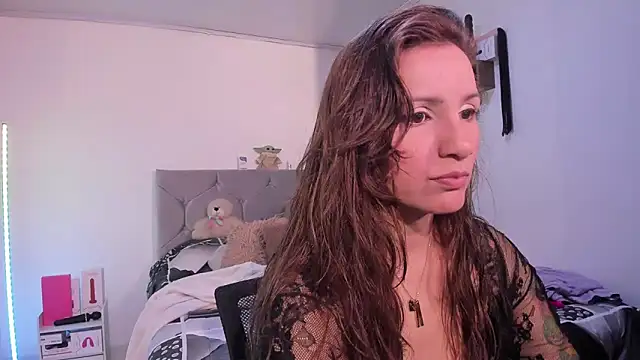 vanessabrown  online show from March 2026 03:04:01 PM