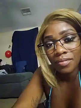 Snapshot of lollycoco chatting on August 2026 01:42:01 PM lollycoco online show from August 2026 01:42:01 PM