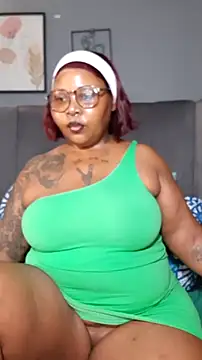 PearlSexxy69 online show from March 2026 12:55:02 PM