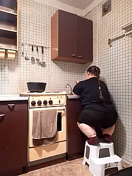 Janiffer MiMi online show from November 2025 09:59:01 PM