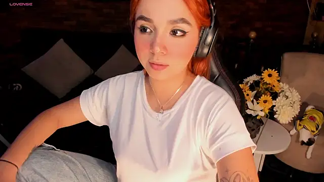 GiaBrooksX online show from November 2025 06:23:02 AM