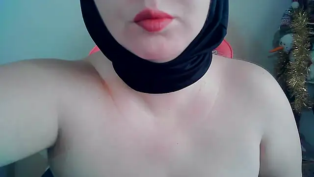 PinkPudding online show from December 2024 09:01:01 AM