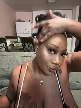 Snapshot of Cherishcherrysha chatting on January 2025 05:26:02 PM Cherishcherrysha online show from January 2025 05:26:02 PM