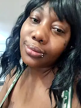 Snapshot of Cherishcherrysha chatting on February 2025 07:57:02 PM Cherishcherrysha online show from February 2025 07:57:02 PM