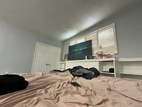 Cherishcherrysha online show from February 2026 04:18:01 PM