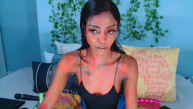 AvaOcean online show from December 2025 03:50:01 PM