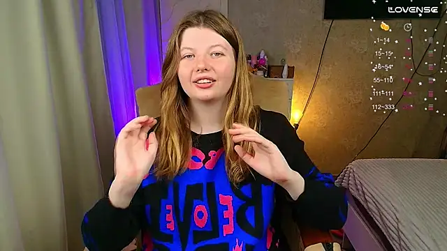 Vivian cutie online show from September 2025 04:21:02 PM