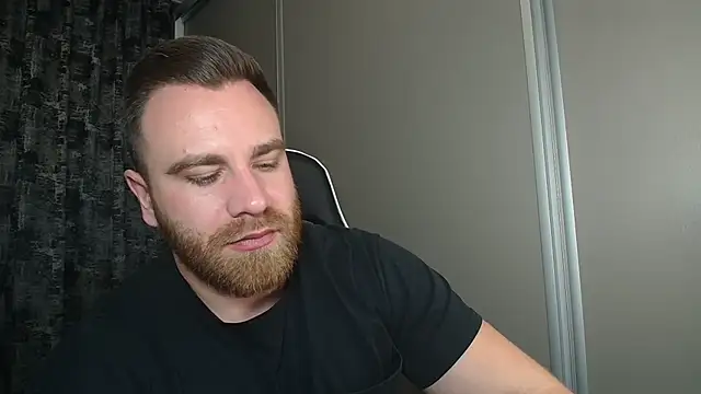 Thori92 online show from November 2025 06:10:02 PM