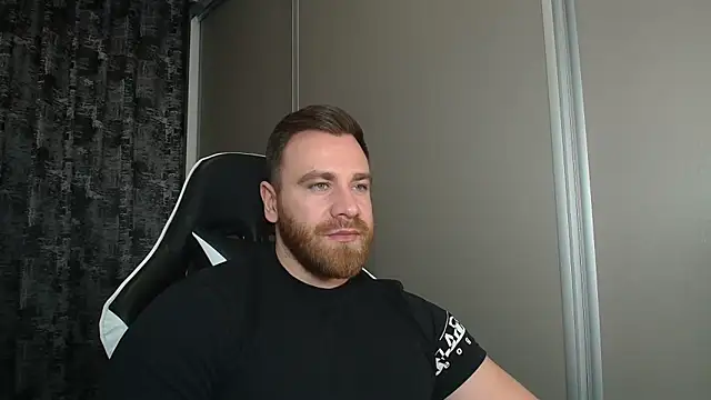 Thori92 online show from February 2026 06:35:02 PM