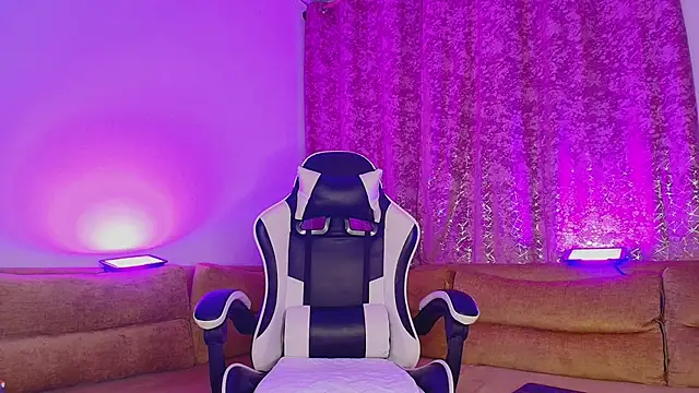 JacoboSwam online show from November 2025 09:32:02 AM