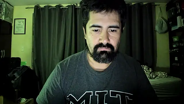 Snapshot of VonDoomdelToro chatting on October 2025 07:21:01 AM VonDoomdelToro online show from October 2025 07:21:01 AM