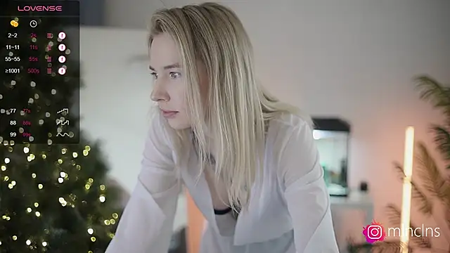 melanielwithu online show from December 2024 06:17:01 PM