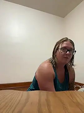 Lizzyloo online show from September 2025 01:46:01 PM