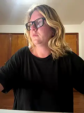 Lizzyloo online show from September 2025 07:57:01 AM