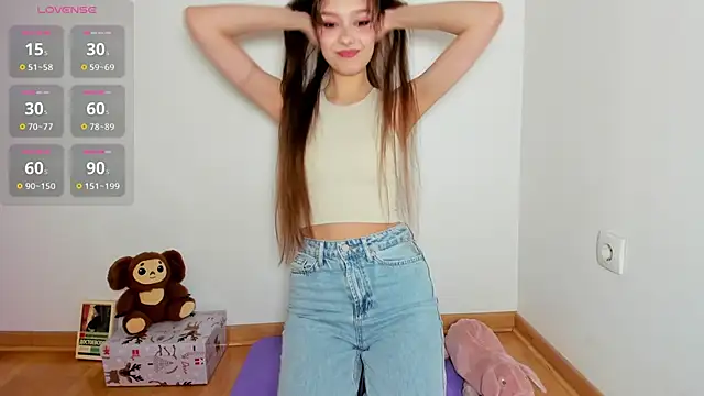 Michelle Melnss online show from September 2025 06:02:02 PM