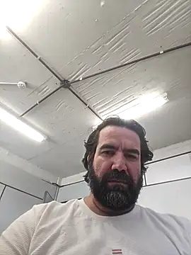 MysterBearMG online show from April 2026 03:35:01 PM