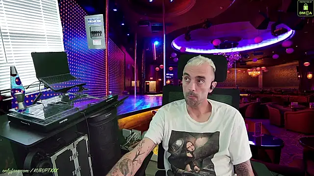 kuruptxxx live online show from January 2025 06:44:01 PM