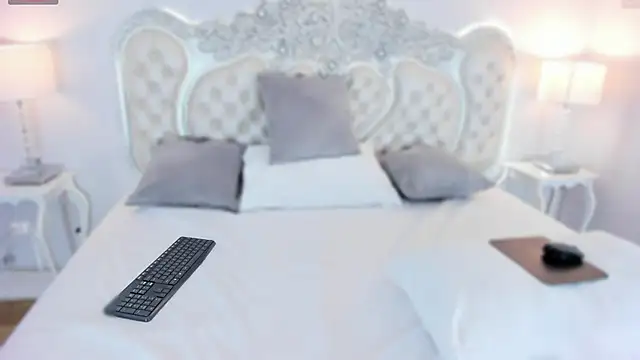 Dulce 26  online show from December 2024 02:00:01 PM