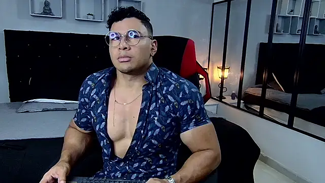 tyler hank01 online show from February 2025 01:47:02 AM