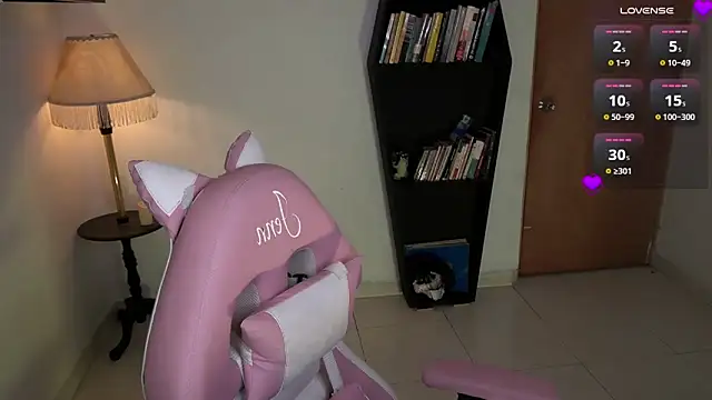 Saucy Jenn online show from February 2026 02:48:02 AM