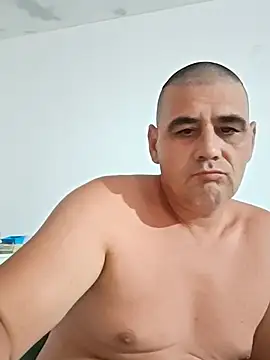 Snapshot of sile2000nou chatting on June 2026 08:19:01 PM sile2000nou online show from June 2026 08:19:01 PM