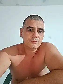 Snapshot of sile2000nou chatting on June 2026 09:09:01 PM sile2000nou online show from June 2026 09:09:01 PM