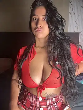 Valentinne z online show from April 2026 07:29:01 AM