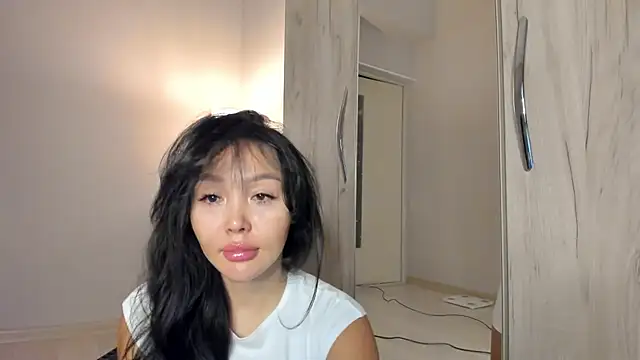 keiko hot online show from April 2026 07:11:01 PM